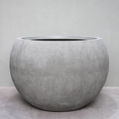 Monument Planter font view