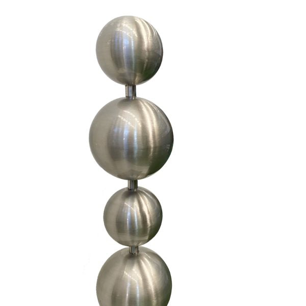 Short Stainless Steel Balls Water Feature Fountain Close Look of Balls