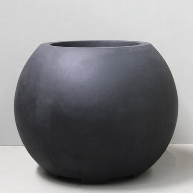 Titan Black Planter  front view