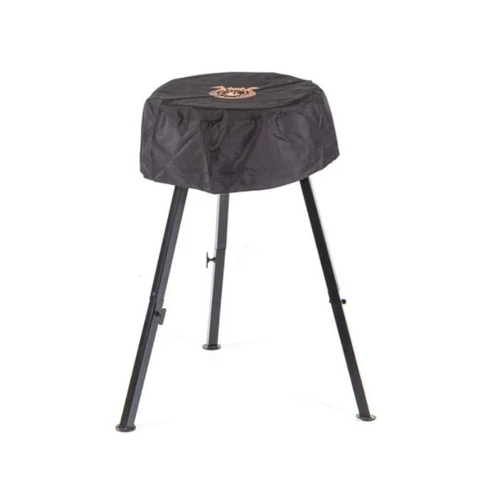 grill set with a protective cover